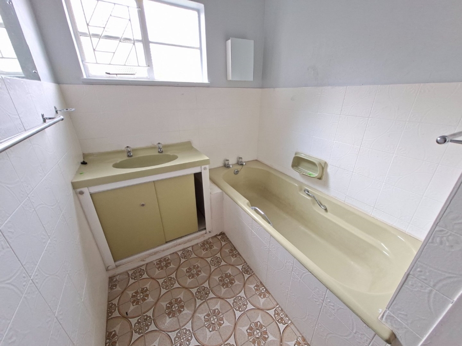 6 Bedroom Property for Sale in Dan Pienaar Free State